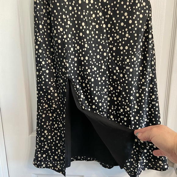 Nasty Gal MIDI Skirt Black With White Polka Dots Size 2 - Picture 3 of 8